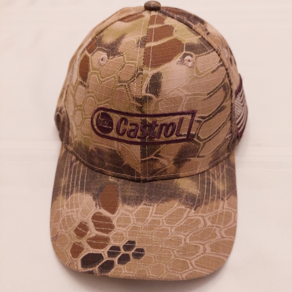 Castrol Oil brown leaf camo design US flag embroidered trucker hat. - Picture 1 of 11